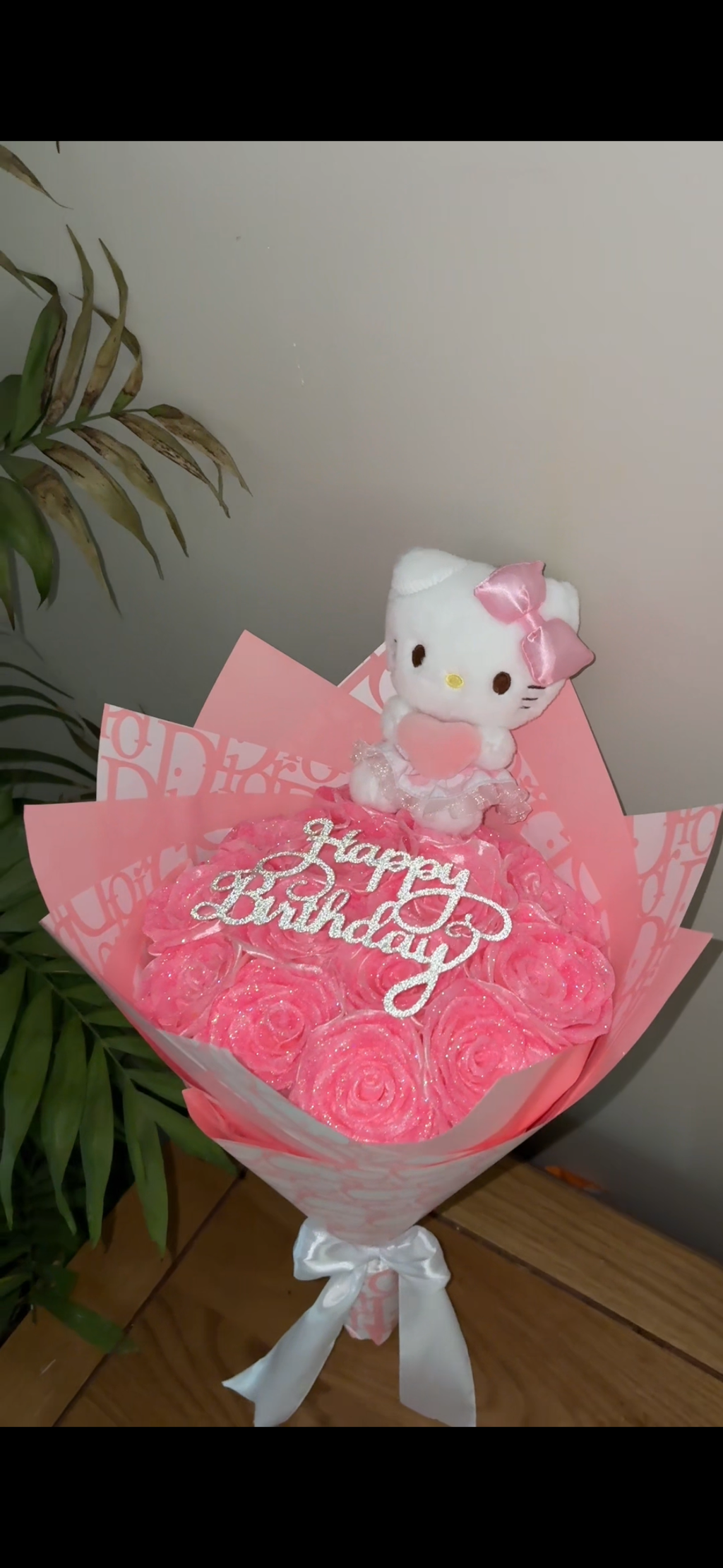 Mini Hello kitty teddy bouquet