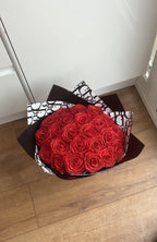 create your own glitter rose bouquet