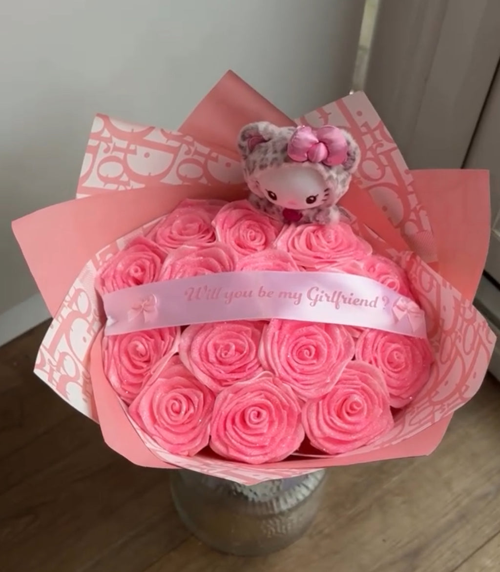 Mini Hello kitty teddy bouquet